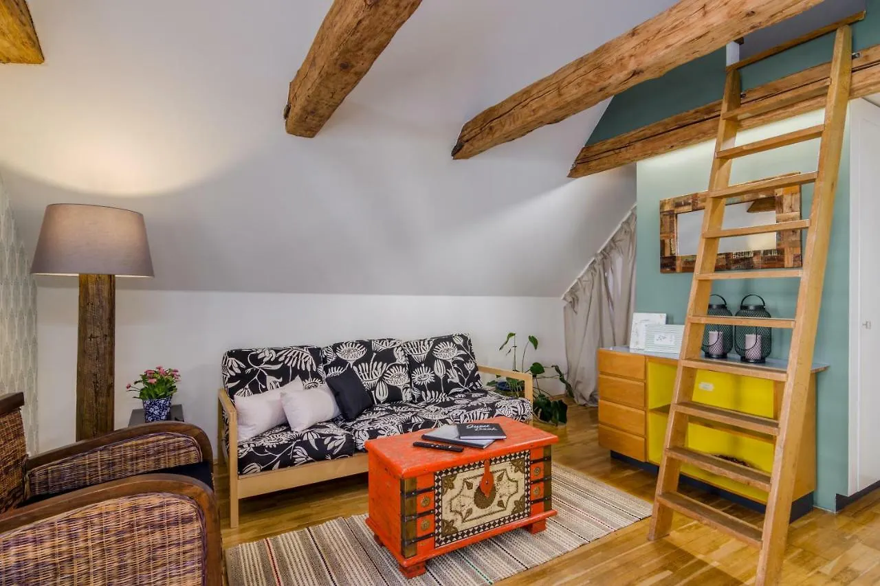 Old Town Square Apartments By Michal&Friends Praga